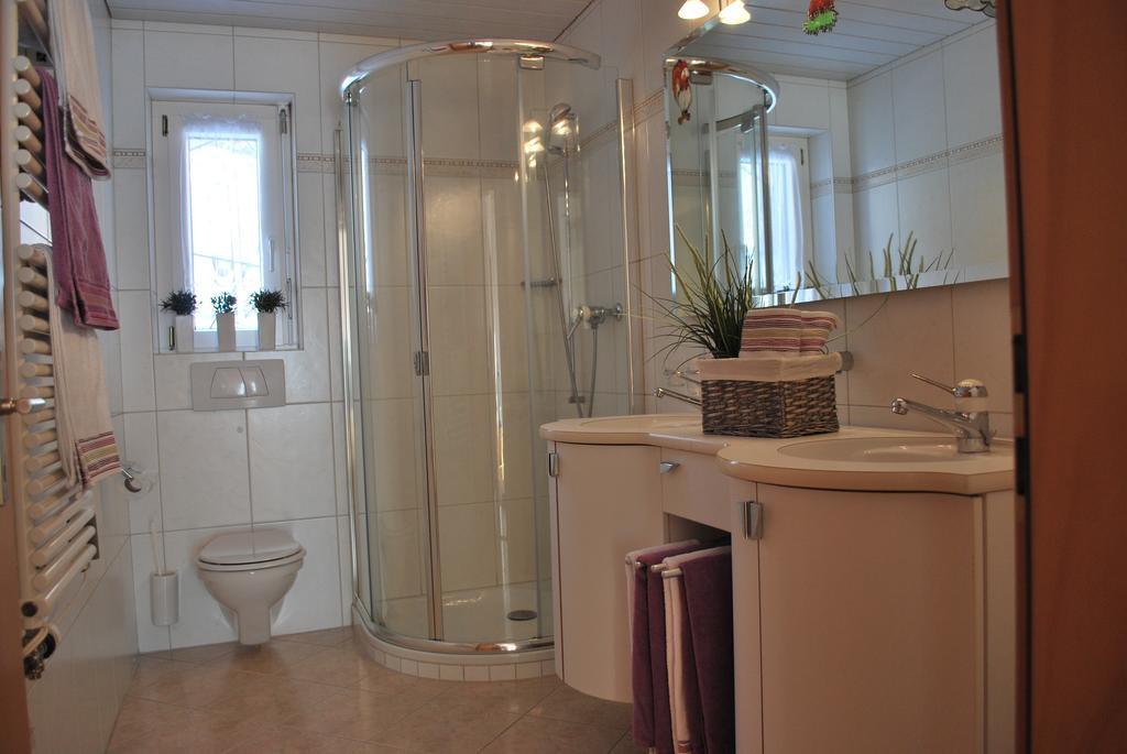סאס-גרונד Aquarell Apartments חדר תמונה