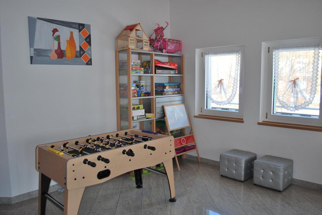 סאס-גרונד Aquarell Apartments חדר תמונה